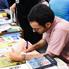 گزارش تصویری غرفه شهرستان ادب در هشتمین روز نمایشگاه بین المللی کتاب تهران