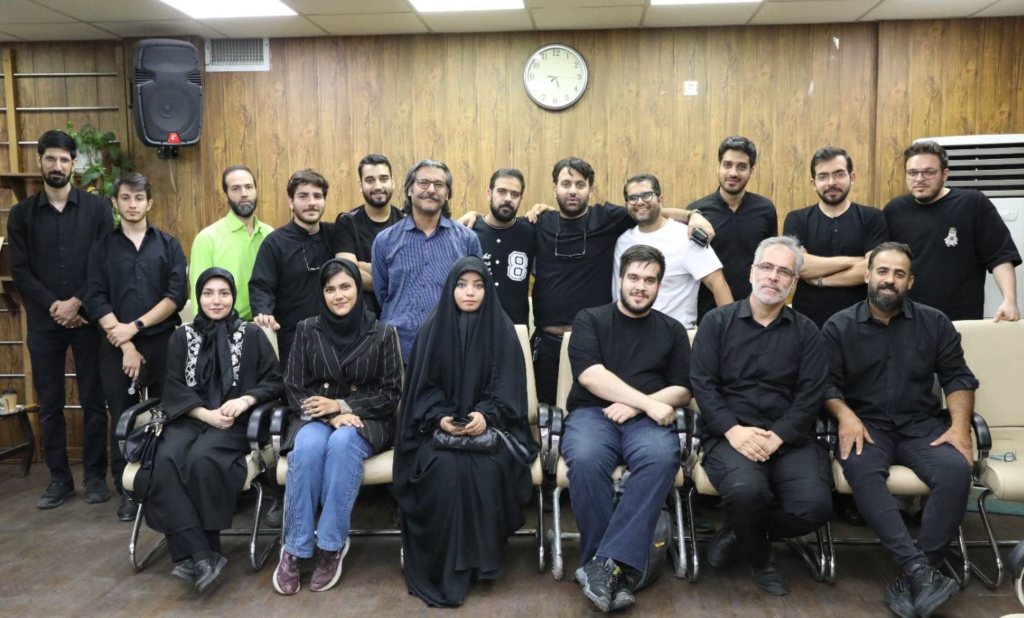 چهارشنبههای شعر l گزارش جلسۀ ۱۸ تیر ماه ۱۴۰۴