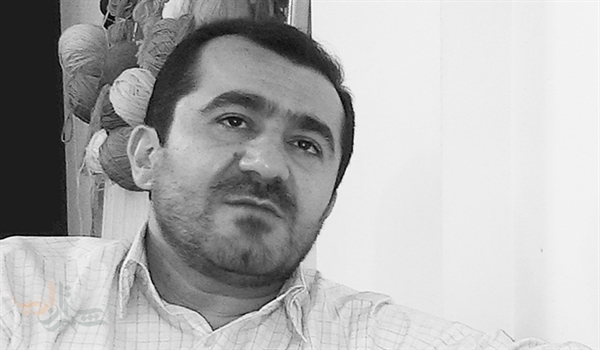 محمد رودگر: داستان طنز واقعی تیراژ بالا دارد